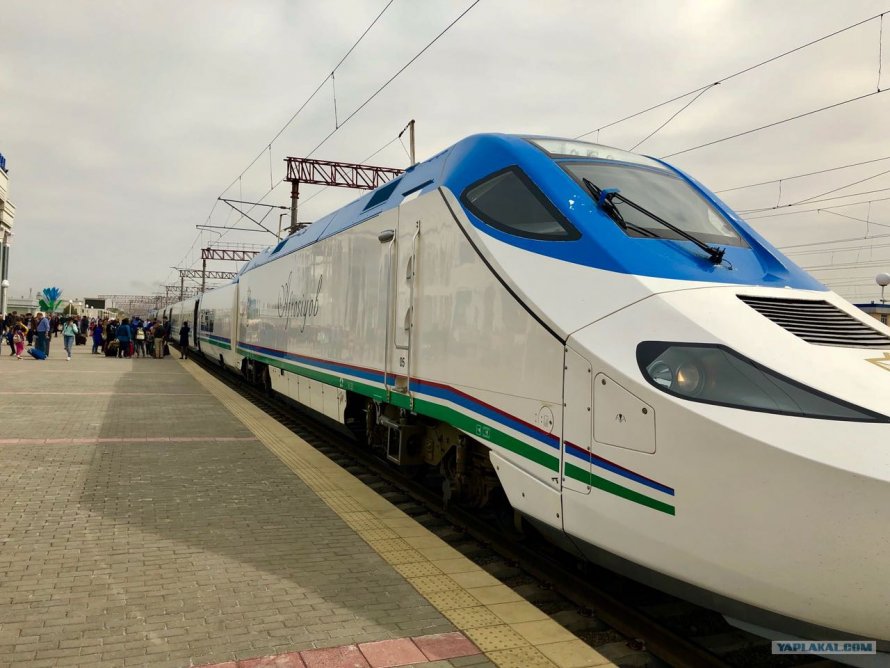 Скоростной поезд Ташкент Бухара