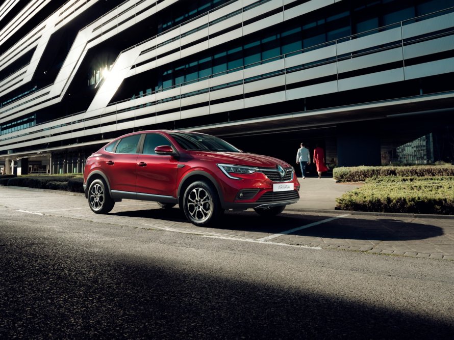 Новый купе кроссовер Renault Arkana