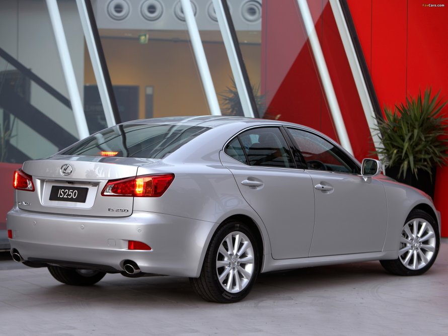 Lexus is 250 2005-2008