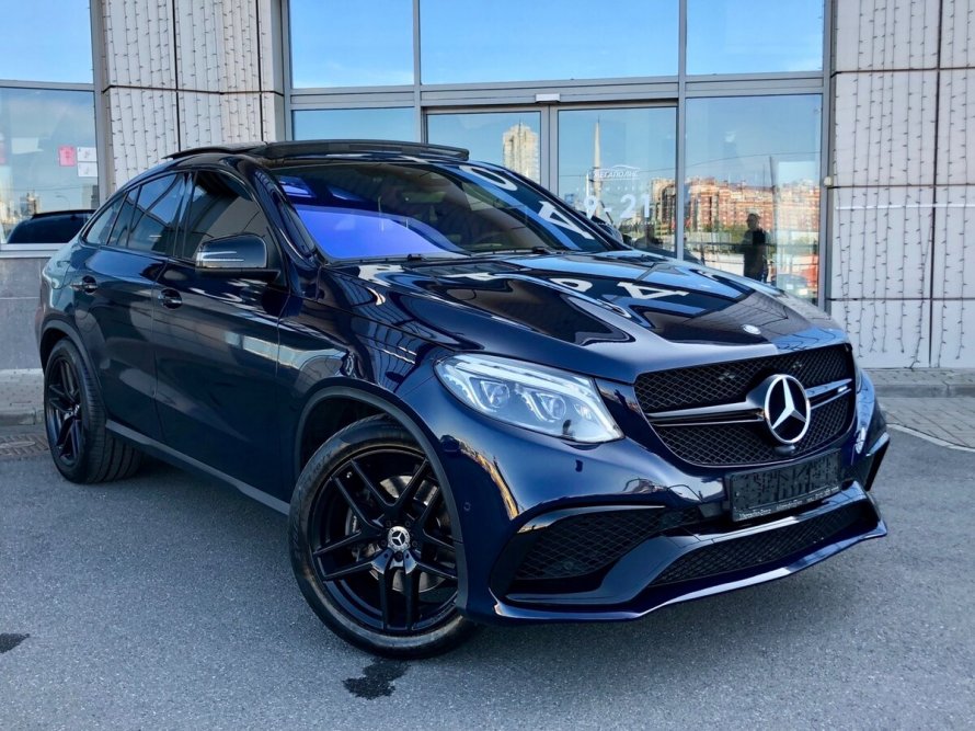 Мерседес Benz GLA Coupe