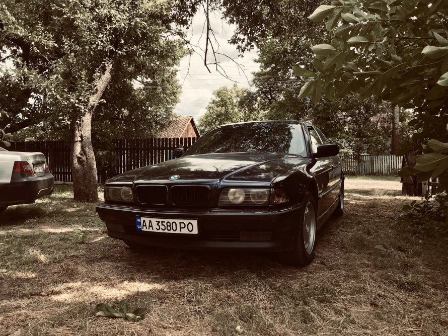 БМВ м5 1999 года