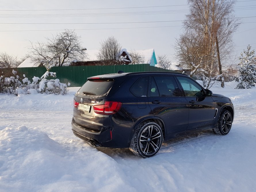 Деревенская БМВ х10