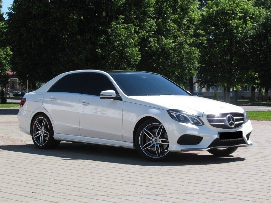 Mercedes Benz w212 r19