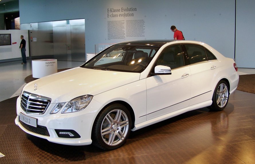 Мерседес e500 w212
