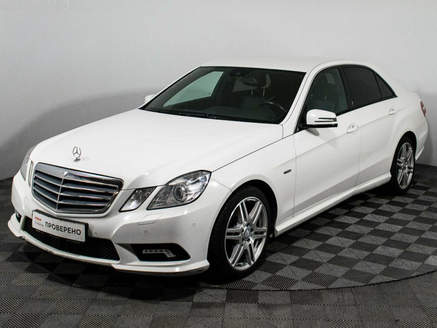 Mercedes Benz w212 белый