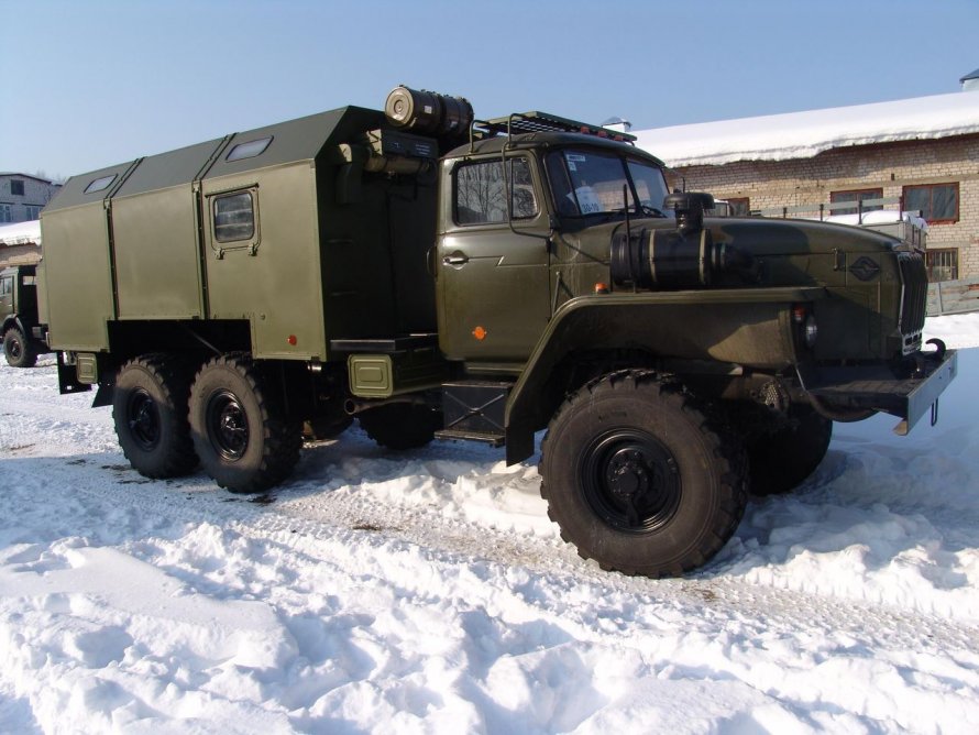 Кузов фургон кунг на базе шасси Урал-375