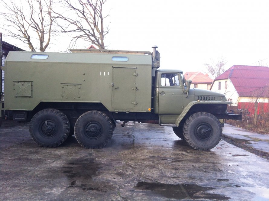 Армейский «Урал-4320» кунг