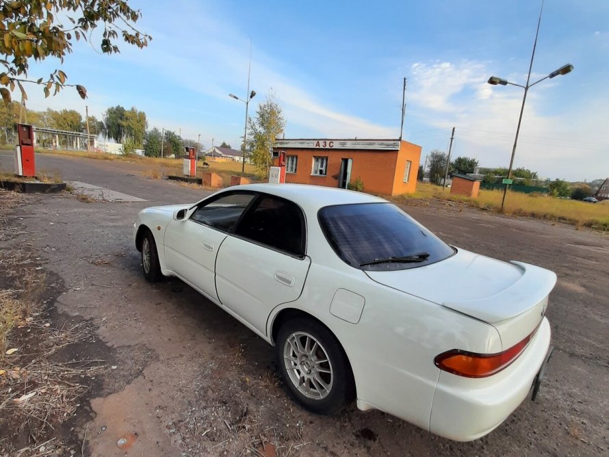 Toyota Carina ed 1993