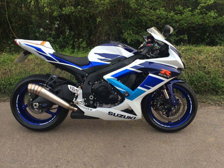 Suzuki GSX-R 750