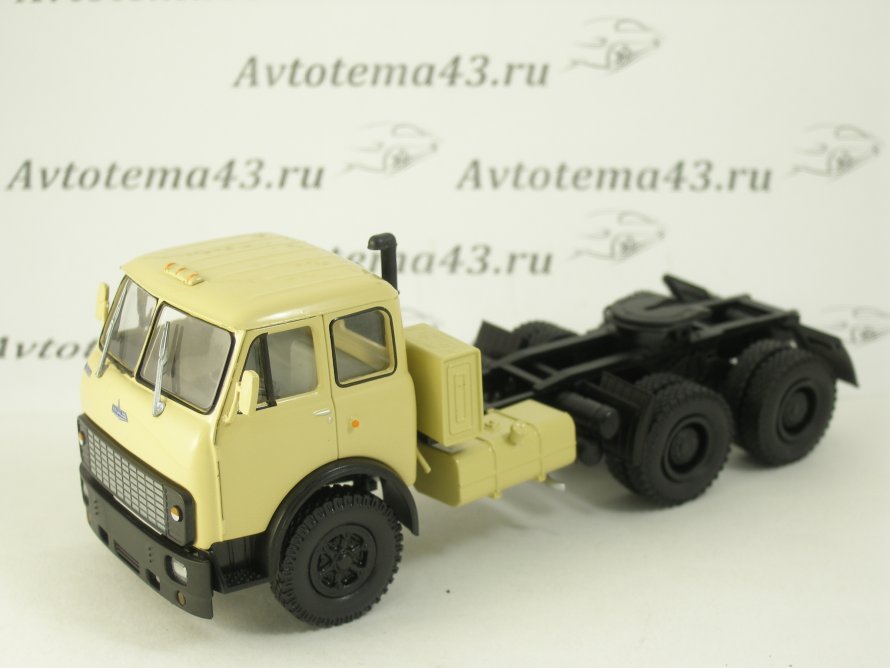 МАЗ 515 D.N.K красный