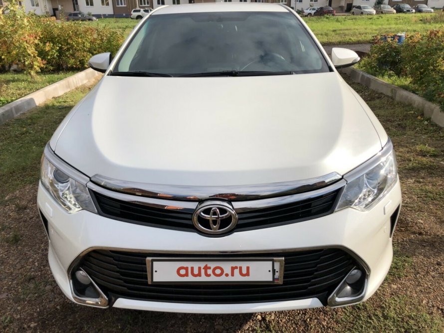 Camry 70 Рестайлинг белый перламутр