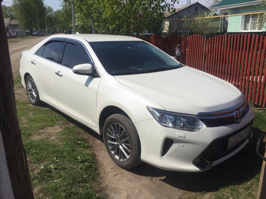 Camry 70 Престиж белый перламутр