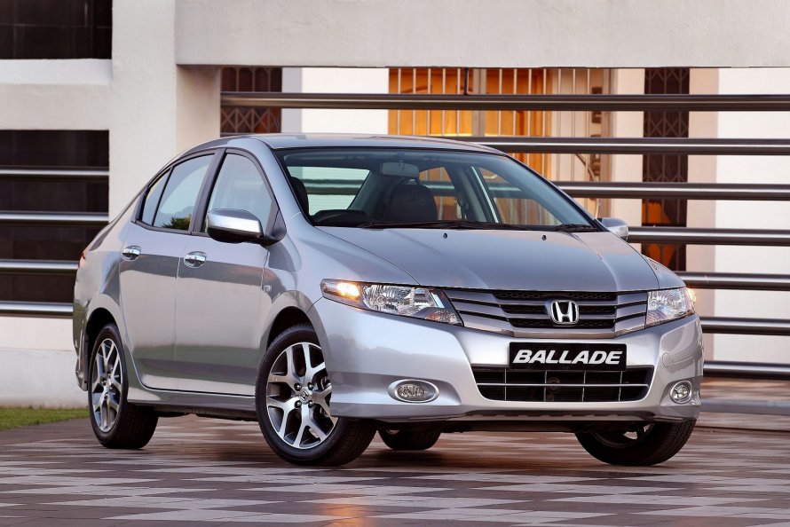Honda Ballade 2011
