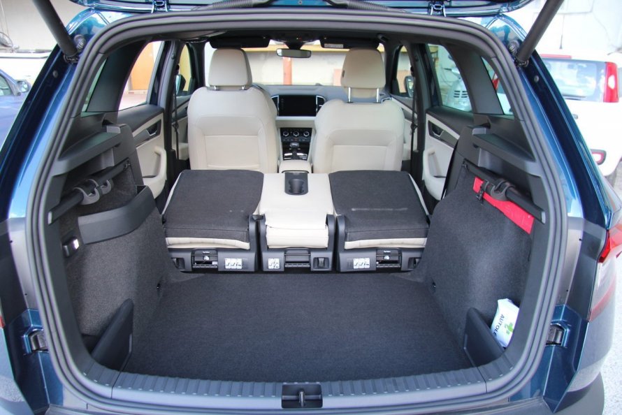 Skoda Karoq 2021 багажник