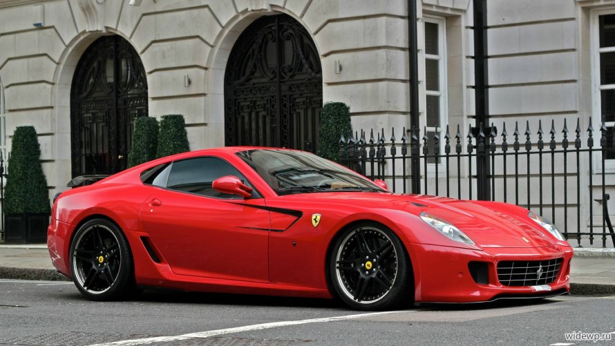 Ferrari спорткар