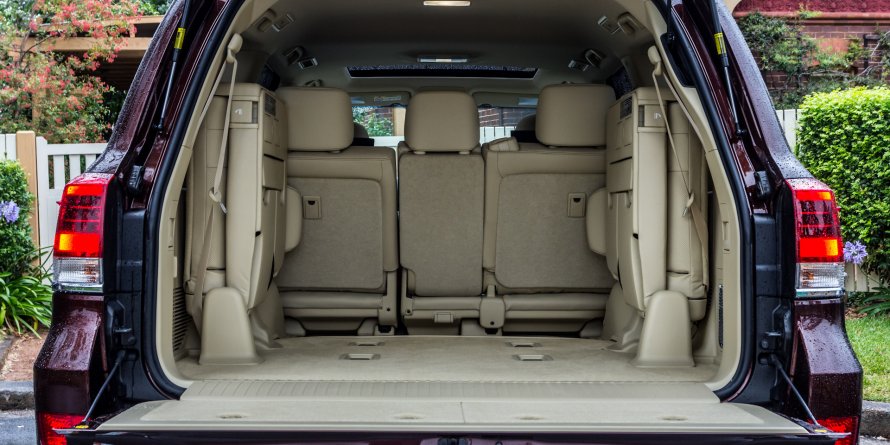 Toyota Land Cruiser 200 Interior багажник