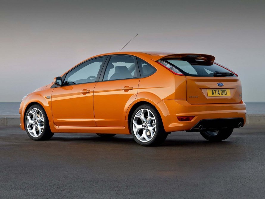 Ford Focus 2 2008 хэтчбек