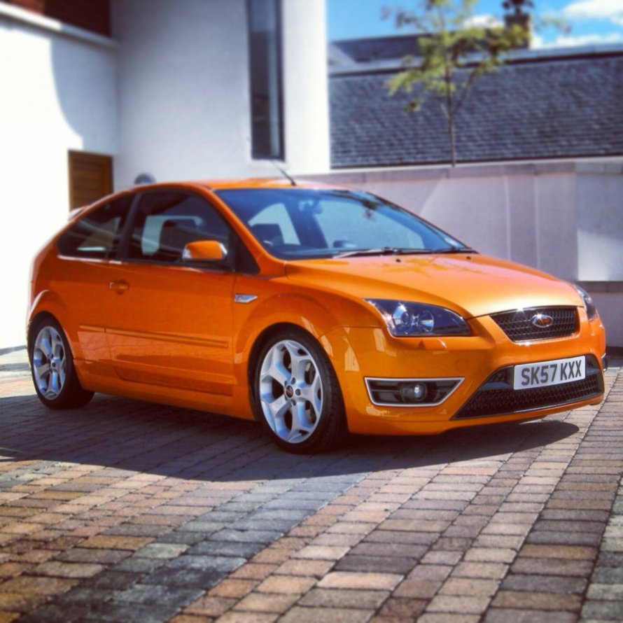 Ford Focus mk2 St Orange