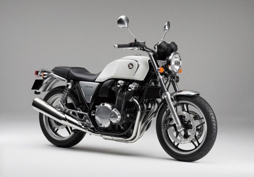 Honda ctx700n Custom