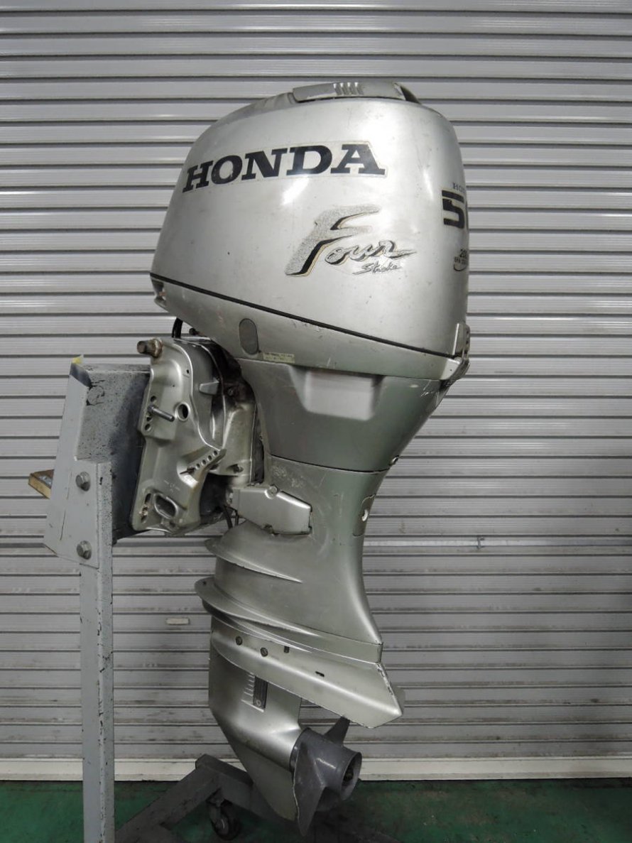 Лодочный мотор Honda 20 лошадей