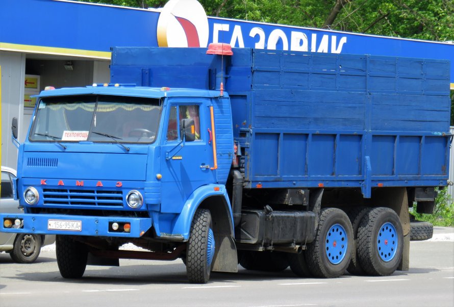 Автомобиль бортовой КАМАЗ 5320