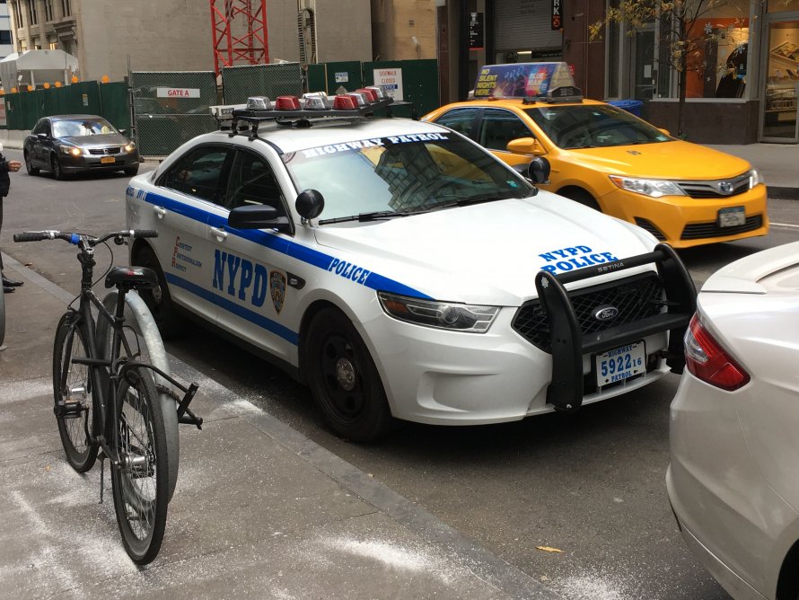 Ford Taurus NYPD Highway Patrol