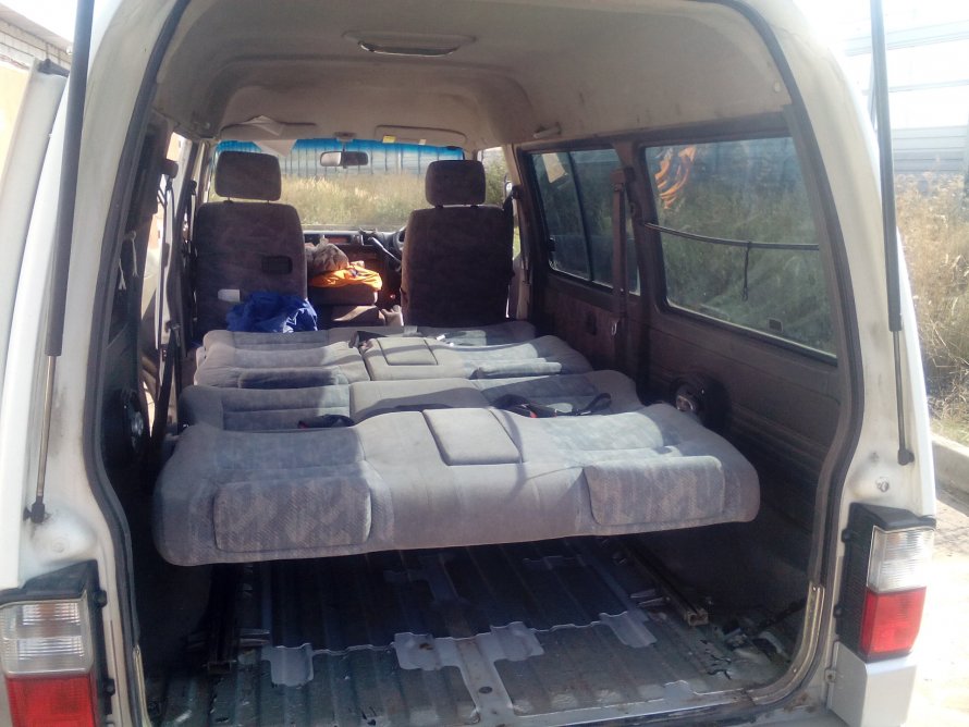 Mazda Bongo 2001 салон