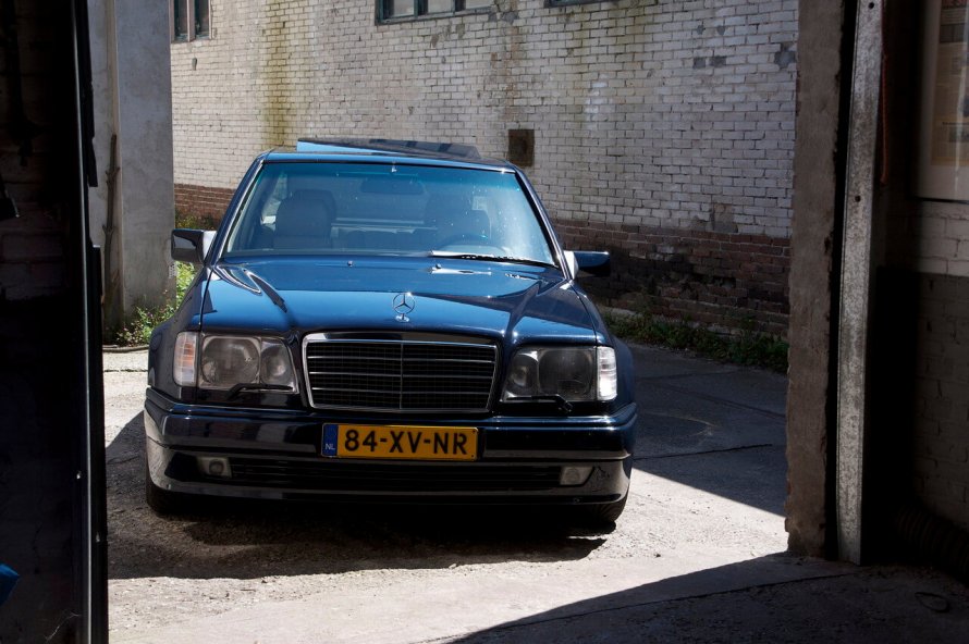 Мерседес Бенц w124