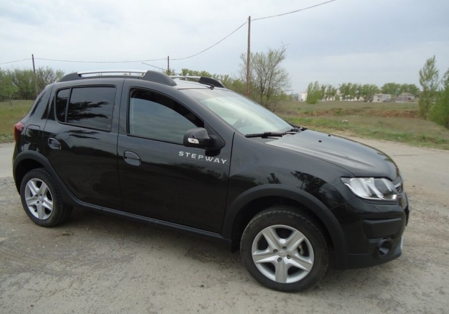 Renault Sandero Stepway черный