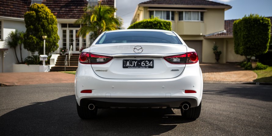 Mazda 6 2013 сзади