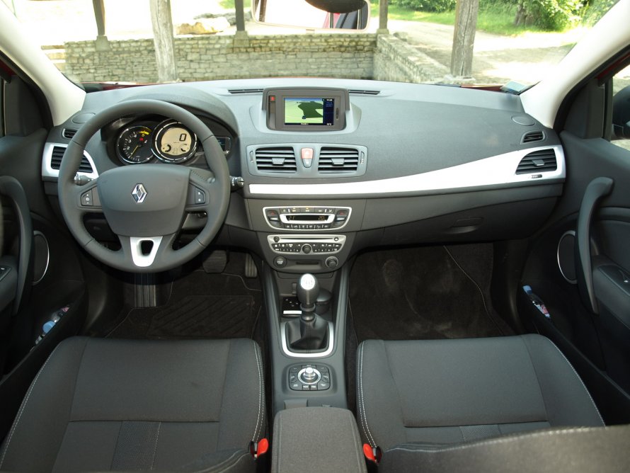 Renault Megane 2010 салон