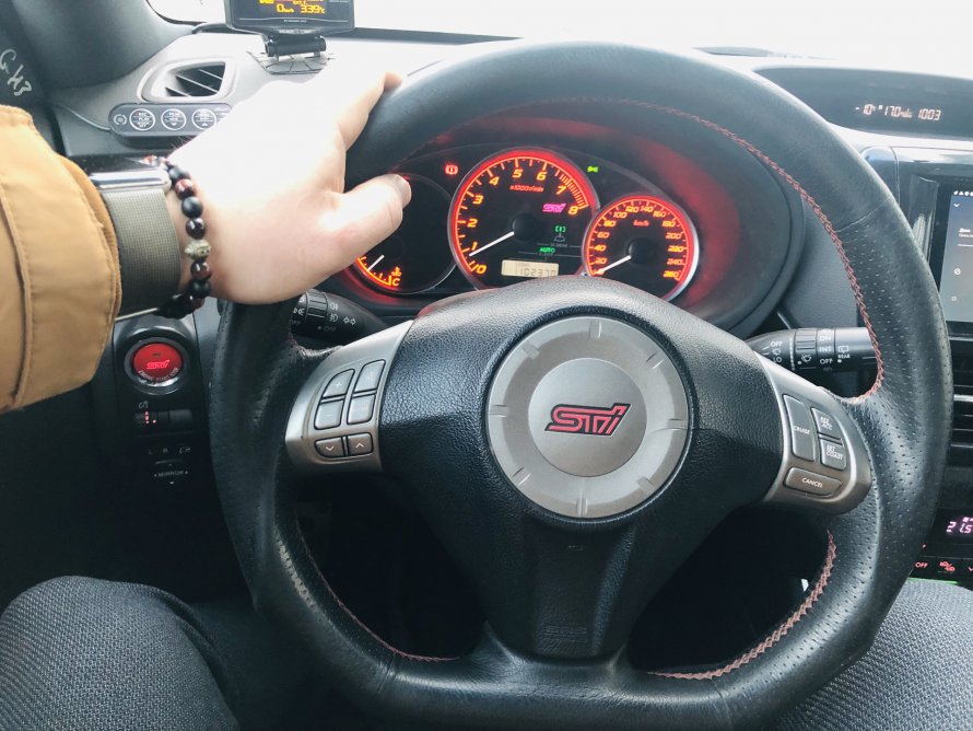 Руль Subaru Impreza WRX STI