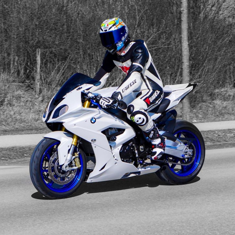 Спортбайк БМВ s1000rr
