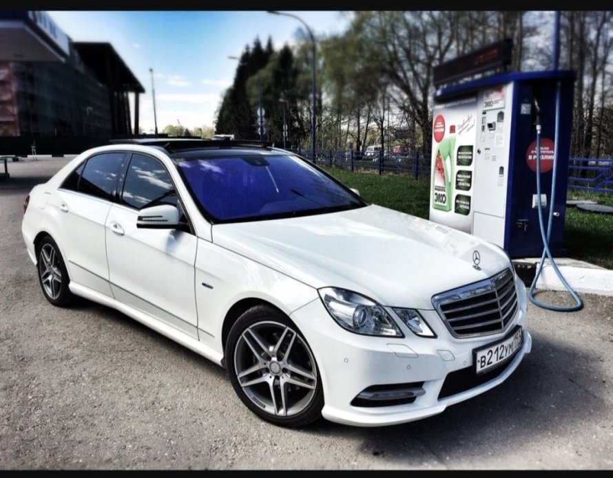 Mercedes-Benz w212