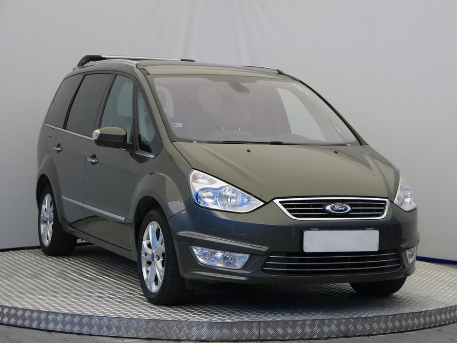 Ford Galaxy 1020