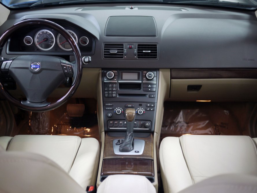 Volvo xc90 2012