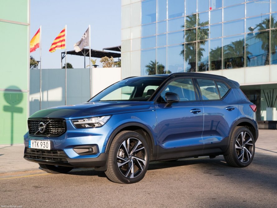 Вольво xc40 новая