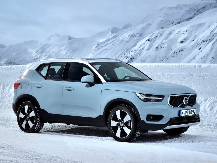 Volvo паркетник xc40