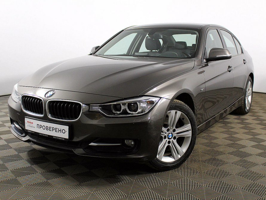 БМВ 320d серая