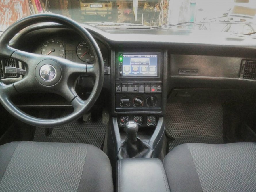 Audi 80 б3 салон