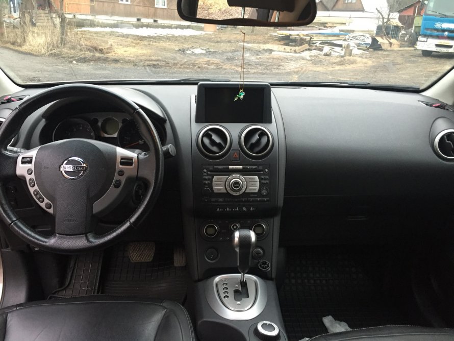 Nissan Qashqai+2 салон