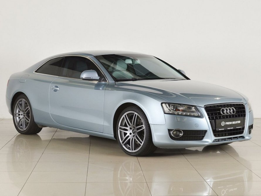 Audi a5 серебристый