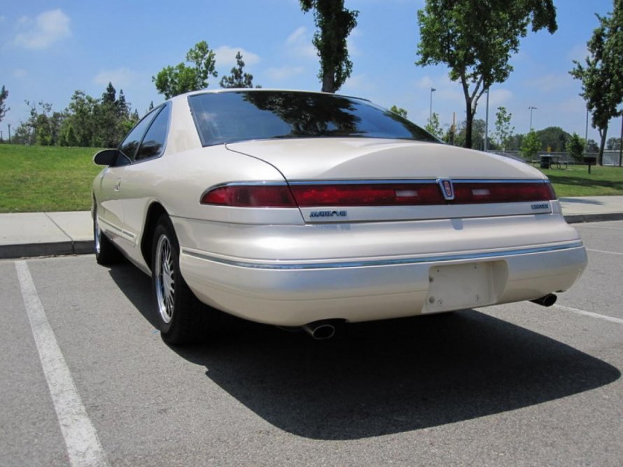 Lincoln Mark 8 1995