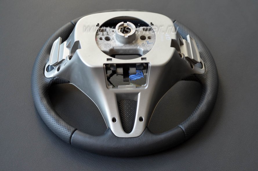 Руль Civic 4d 2008