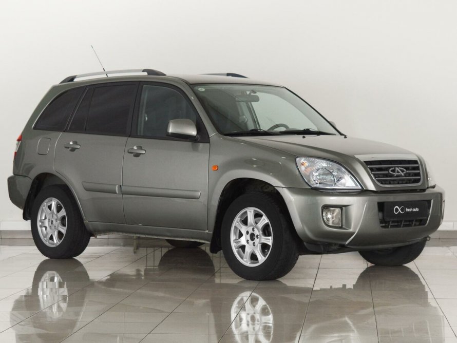 Chery Tiggo t11 красная
