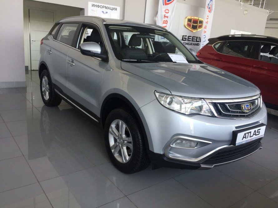 Geely Emgrand 7 2019 черный