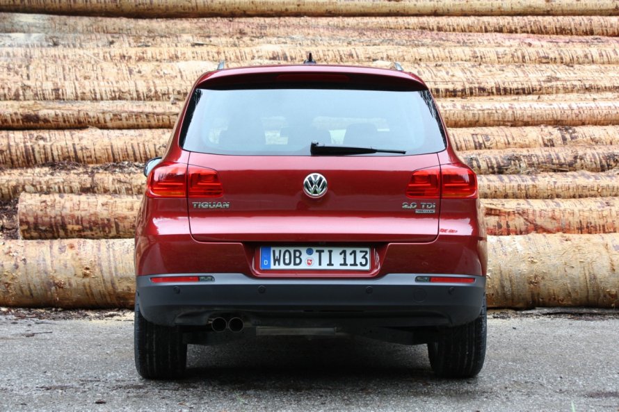 Tiguan 2012 сзади