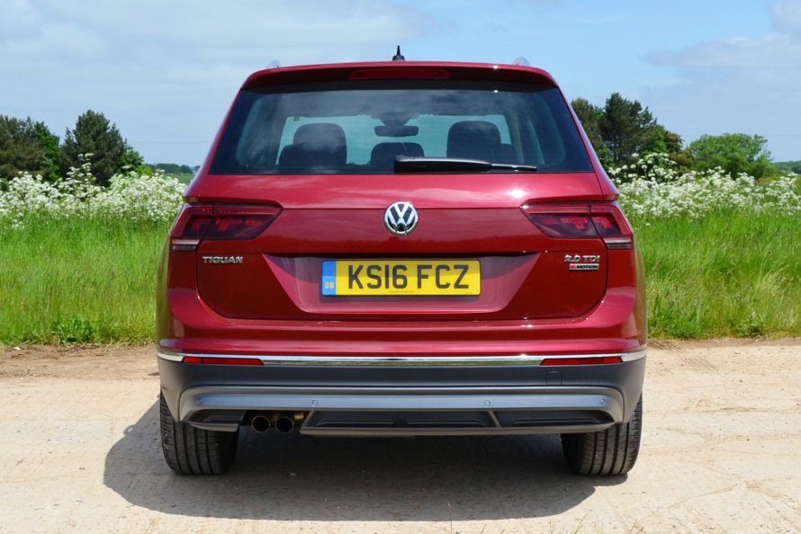 Tiguan 2016 зад