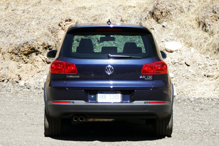 VW Tiguan 2013 сзади