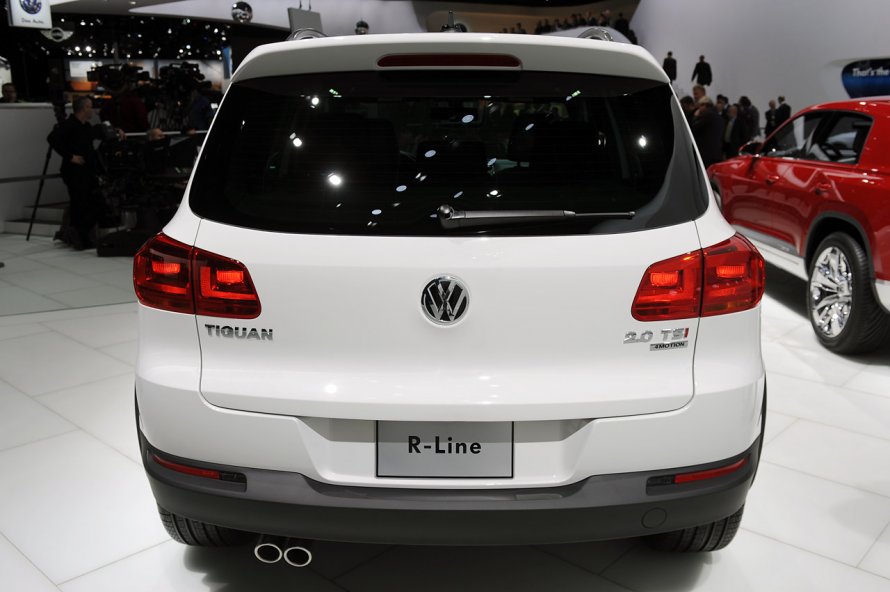 Volkswagen Tiguan 2014 сзади